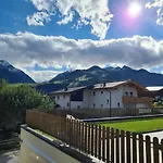 Select 13by Alpina Apartamento Piesendorf