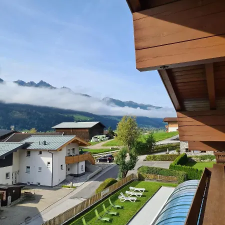 Select 13by Alpina 公寓