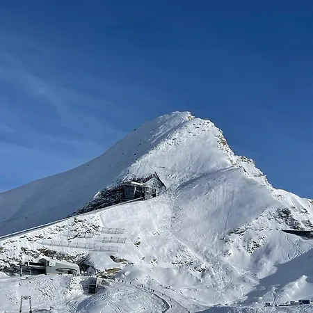 Select 13by Alpina Apartmán Piesendorf