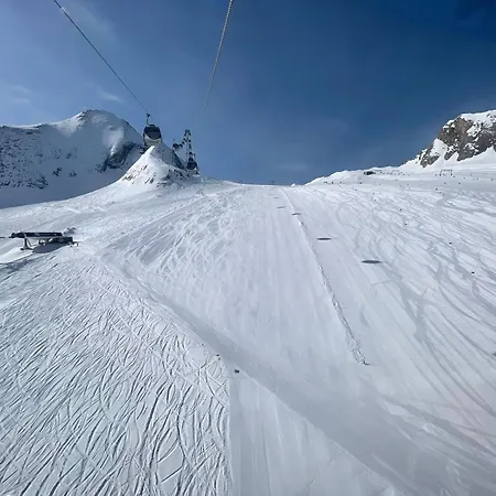 Select 13by Alpina Apartmán *