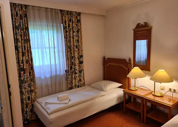 Select 13by Alpina Daire Piesendorf